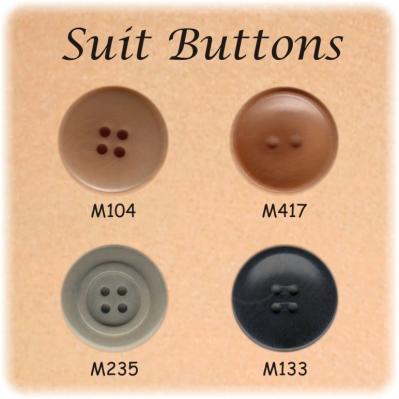 Corozo Button Suicase (Corozo Button Suicase)