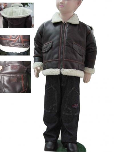 Boy`s Winter Jacket (Boy `S Зимняя куртка)