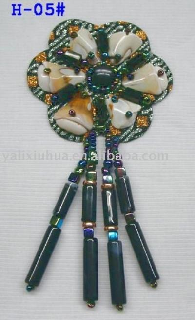 Beaded flower (Цветок из бисера)