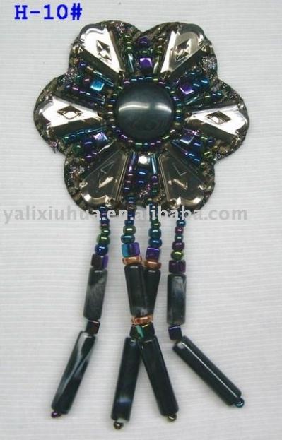 Beaded flower (Цветок из бисера)