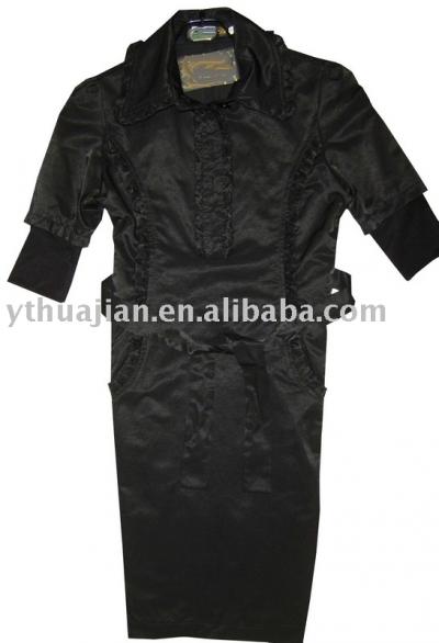 ladies` coat (Mesdames `habit)