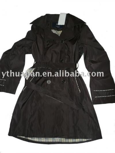 ladies` coat (Mesdames `habit)