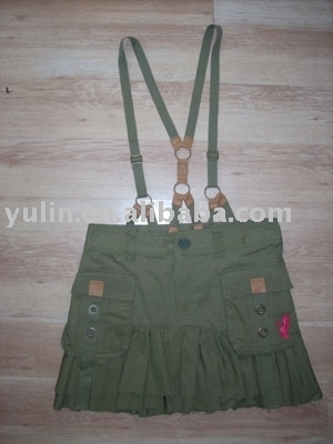 overalls skirt (salopettes jupe)