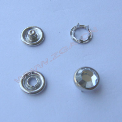Prong Snap Button with plain cap,metal snap button (Prong Snap Button avec couvercle clair, bouton pression en métal)