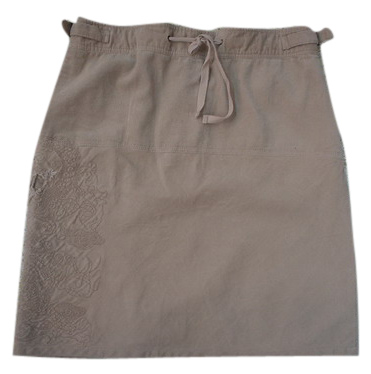 Rigid Cord Skirt with Embroidery (Rigide Cord Skirt avec broderie)