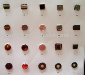 plastic button (bouton plastique)