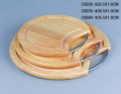 ROUND CUTTING BOARD W/CHROME HANDLE (ROUND CUTTING BOARD W/CHROME HANDLE)