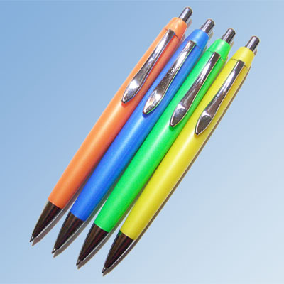 PLASTIC RETRACTABLE BALLPEN (PLASTIC RETRACTABLE BALLPEN)